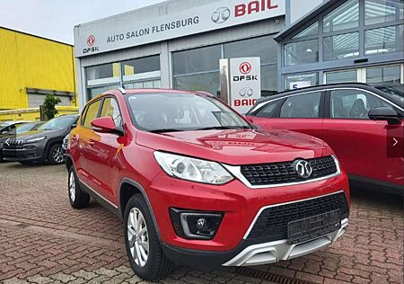 BAIC Senova X35 Elite*Klima*PDC Vorne +Hinten*1Hand*Schiebedach*