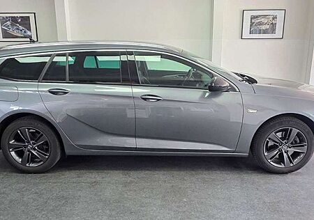 Opel Insignia Elegance ST Automatik AHK TÜV 08/2027