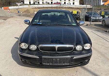 Jaguar X-Type X - Type 2.0 V6 Sport