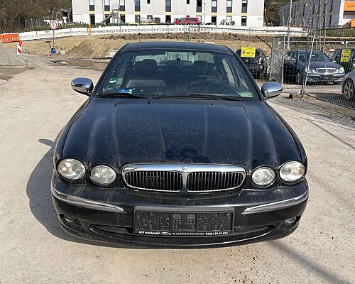 Jaguar X-Type X - Type 2.0 V6 Sport