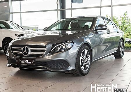 Mercedes-Benz E 200 AVANTGARDE + NAVI + LED + RÜCKFAHRKAMERA