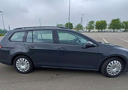 VW Golf Variant Volkswagen 2.0 TDI BlueMotion Technology DSG Com