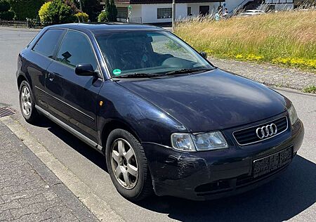 Audi A3 1.8 Attraction