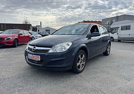 Opel Astra Edition