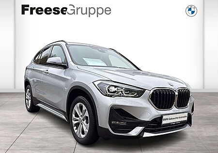 BMW X1 xDrive20d Sport Line DAB LED RFK Navi Shz