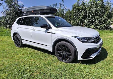 VW Tiguan Allspace Volkswagen Tiguan 2.0 TDI R-Line|DSG|4 Motion|Panorama|7 S