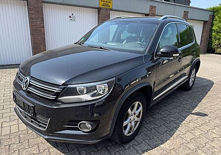 VW Tiguan Volkswagen R Line 4Motion-Leder-Navi-Pano-SHZ-8 Felg