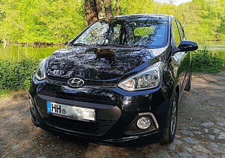 Hyundai i10 +1.0+YES!+Silver