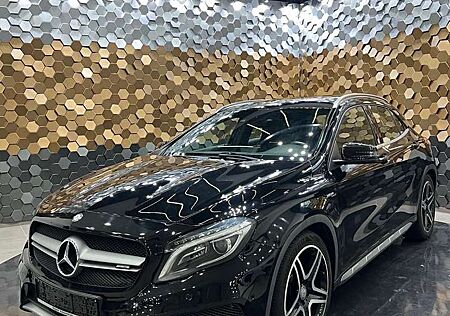 Mercedes-Benz GLA 250 4Matic /AMG-Paket/Pano/Kamera/H&K/
