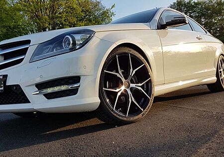 Mercedes-Benz C 180 C-Klasse Coupe Coupe (BlueEFFICIENCY) 7G-TRONIC