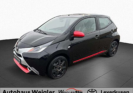 Toyota Aygo x Black and White