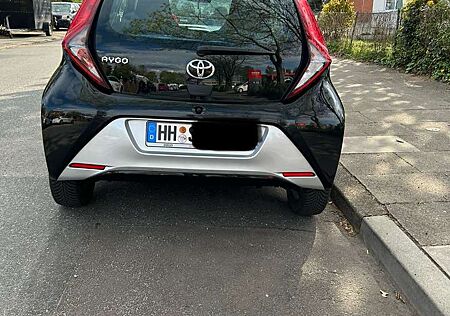 Toyota Aygo x-play Team D