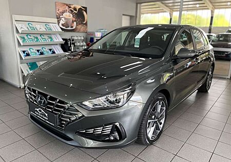 Hyundai i30 1.0 Mild-Hybrid 1.Hand|Navi|Kamera|Klimaaut.