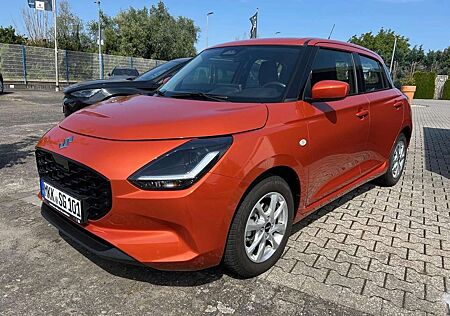 Suzuki Swift Club Hybrid Alu Navi PDC RFK