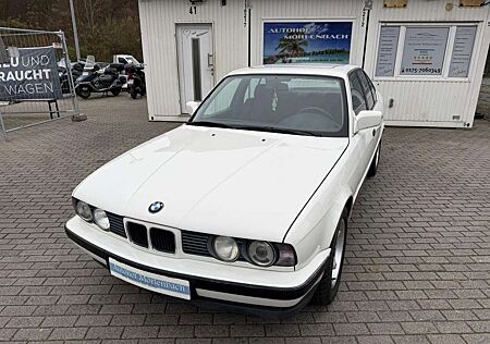 BMW 525 i E34