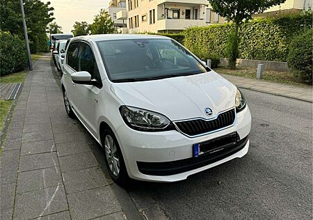 Skoda Citigo Clever / 1.Hand/ wenig Kilometer!/ Klima