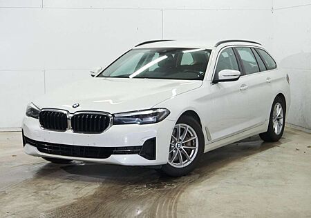 BMW 530d 530 Touring LiveCockpitProf ParkKamera 4xKlima