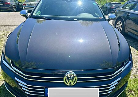 VW Arteon Volkswagen 2.0 TDI SCR DSG Elegance
