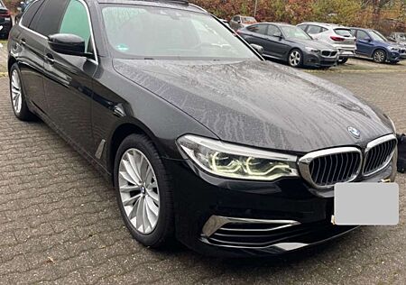 BMW 520 xDrive Touring Aut. Luxury Line