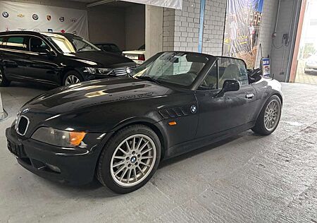 BMW Z3 1,8 Leder 17" Alufelgen aus zweiter Hand