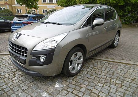 Peugeot 3008 Premium Klimaautomatik PDC