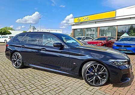 BMW 530 d xDrive Touring M Sport+HEAD-UP+STD-HEIZ+AHK
