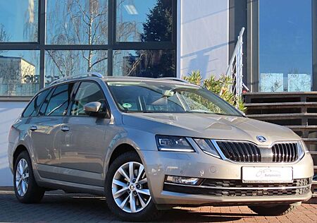 Skoda Octavia 2.0 TSI DSG 4x4 Style Side Lane ACC LED