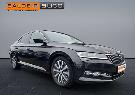 Skoda Superb Lim. Style 200 PS LED Kamera Navi Standhe