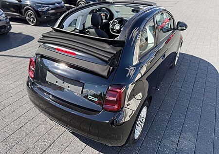 Fiat 500E Cabrio
