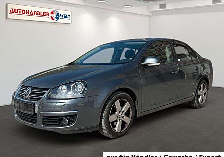VW Jetta Volkswagen 1.6 Automatik Xenon Leder SHZ PDC