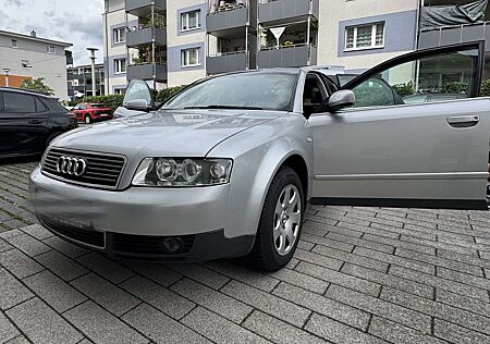 Audi A4 2.0 - 2.HAND! - TÜV 11/26