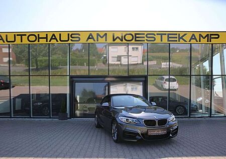 BMW 235 M235i *NAVI*KEYLESS*TEMPO*ALCANTRA*SPORT.AUT*