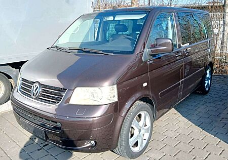 VW T5 Transporter Volkswagen T5 Multivan SportEDI*AHK*6SITZER*NAV*LEDER*KLIMA