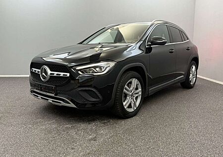 Mercedes-Benz GLA 200 Urban WIDE*IHC*LED*KAM*CARPLAY*MEGAVOLL
