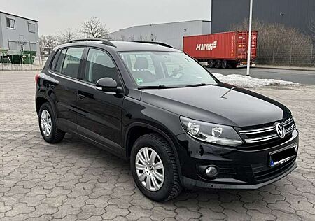 VW Tiguan Volkswagen 2.0 TDI DPF BlueMotion Technology Trend & Fun