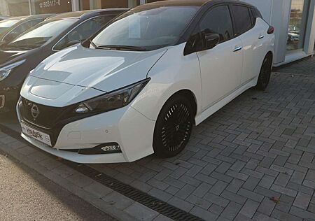 Nissan Leaf 39 kWh Tekna