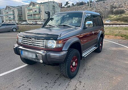 Mitsubishi Pajero Wagon Classic 2,5 GL TDClassic GL