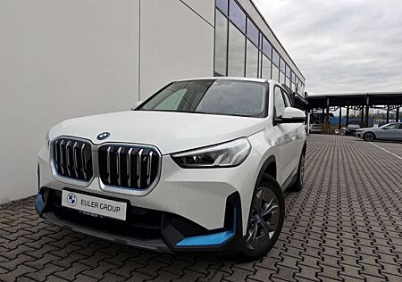 BMW iX1 xDrive 30 LMR SHZ Parkass DAB WideScr