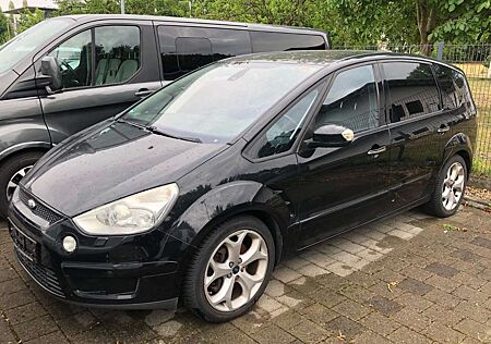 Ford S-Max 355 S-Max 2.2 TDCi Titanium