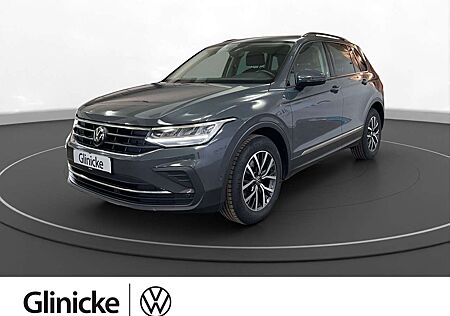 VW Tiguan Volkswagen 2.0 TDI Life LED LM 17" Navi PDC+RFK ACC