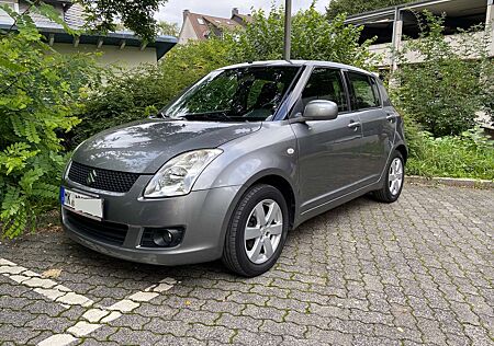 Suzuki Swift Fließheck 5-Türer 1.3 Club