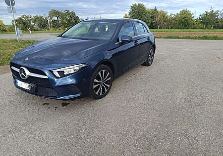 Mercedes-Benz A 250 e 8G-DCT