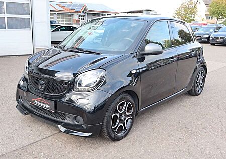 Smart ForFour Basis 66kW_Leder_Navi_Kamera_SHZ