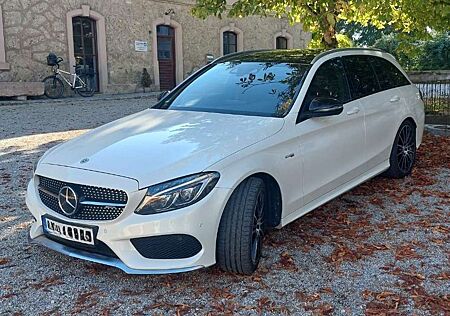 Mercedes-Benz C 43 AMG AMG C 43 4Matic T 9G-TRONIC