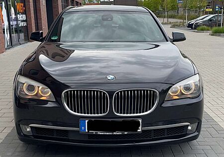 BMW 740d 740