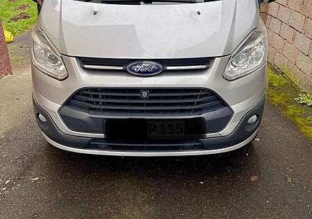 Ford Tourneo Custom 300 L2H1 VA Titanium