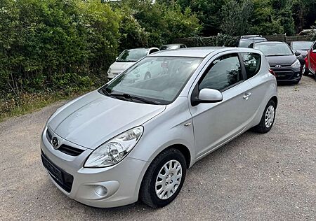 Hyundai i20 1.2 Classic Tüv+Au neu