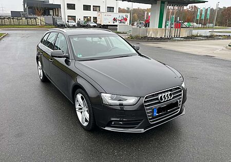 Audi A4 Avant Diesel Avant 2.0 TDI DPF Ambiente