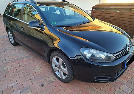 VW Golf Variant Volkswagen Golf VI Variant Diesel 1.6 TDI DPF DSG Comfortline