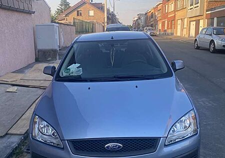 Ford Focus Turnier 1.8 Fun X